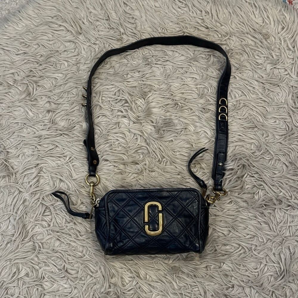 marc jacobs quilted softshot purse